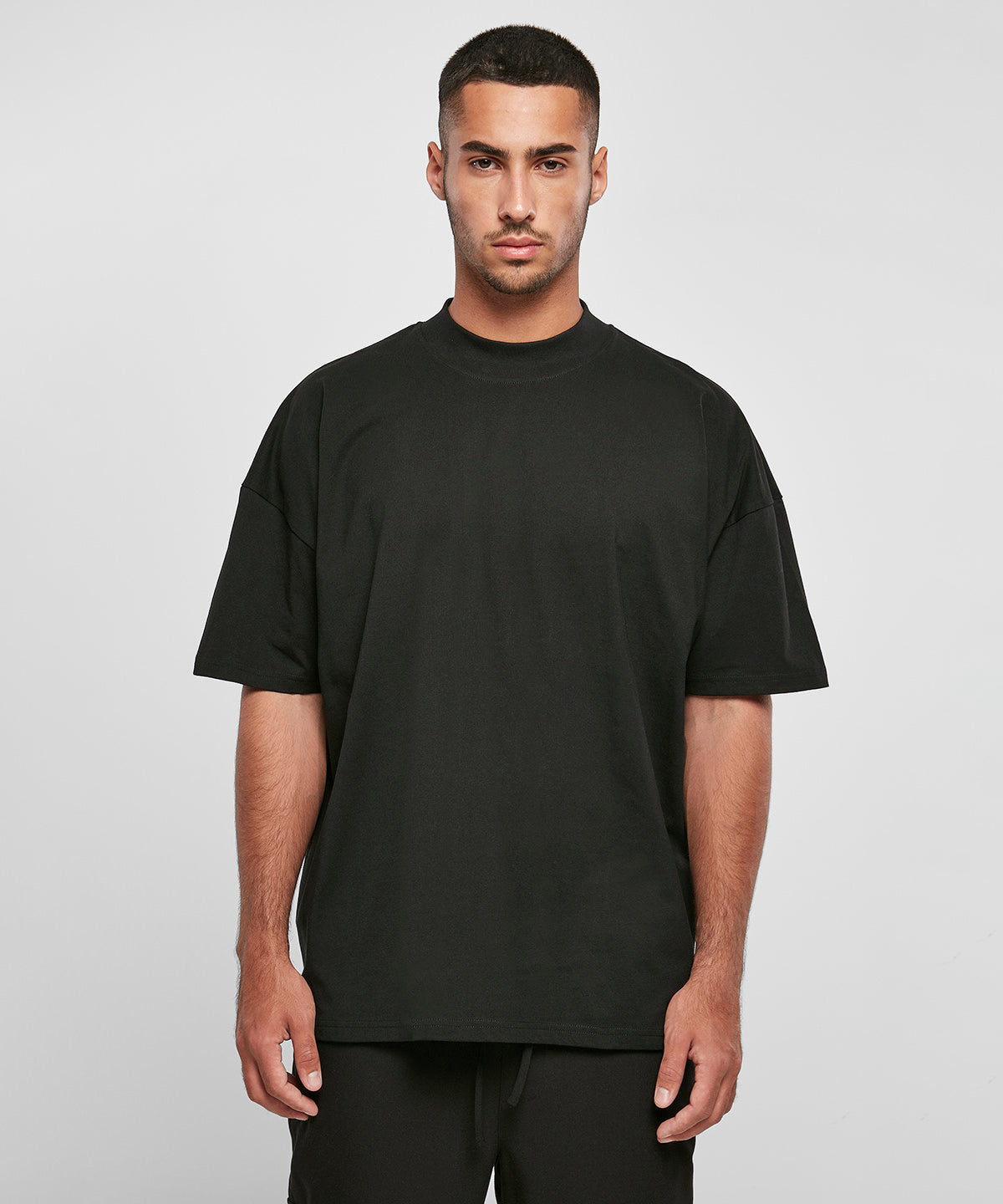 Stuttermabolir - Oversized Mock Neck Tee