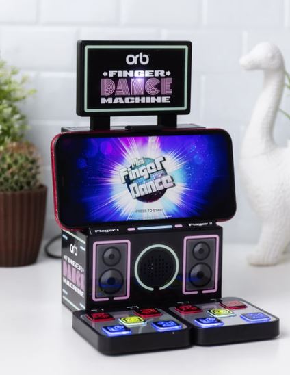 Mini retro-style dance machine - for your fingers!